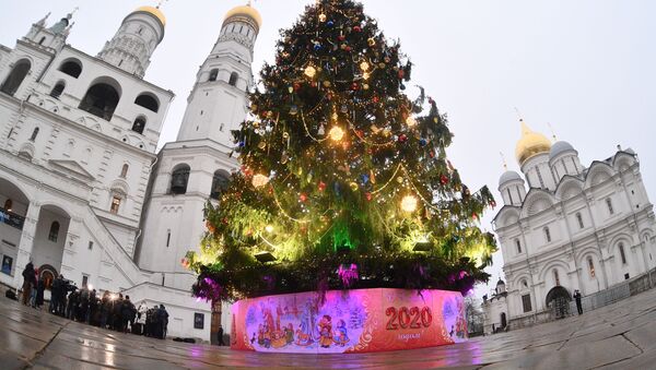 Новогодишња јелка у Кремљу - Sputnik Србија