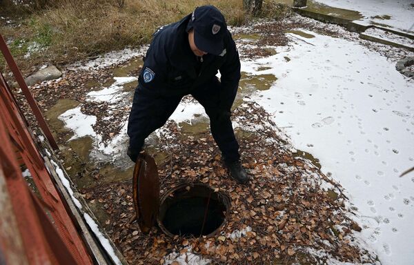 Policija: Malčanski berberin se krije na više lokacija, kreće se samo kada je manja vidljivost Policija: Malčanski berberin se krije na više lokacija, kreće se samo kada je manja vidljivost - Sputnik Srbija