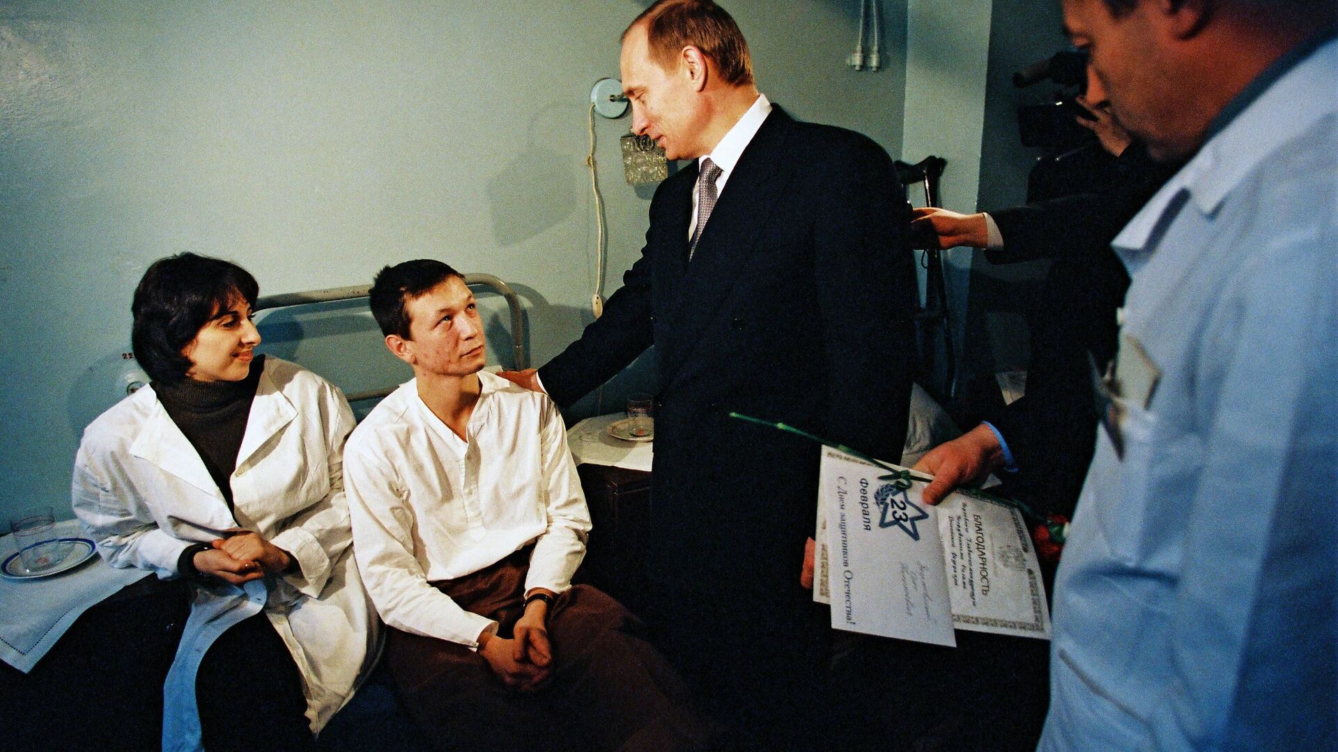 Fotografiя Vladimira Putina v Volgogradskom voennom garnizonnom gospitale - Sputnik Srbija, 1920, 12.12.2021