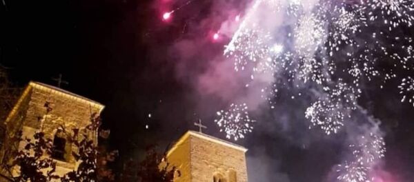 Ватромет у Бијелом Пољу Ватромет у Бијелом Пољу - Sputnik Србија