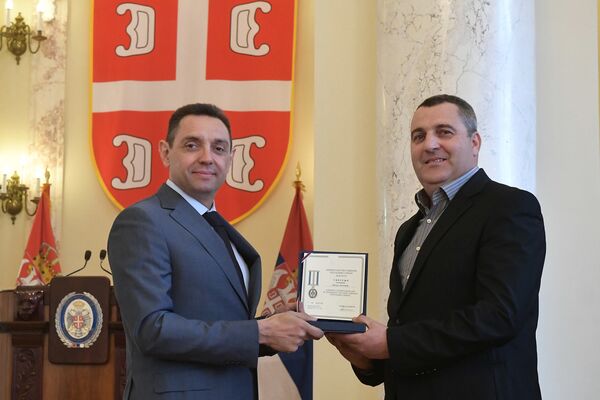 Србија одликовала Андрију Мандића због одбране земље - Sputnik Србија