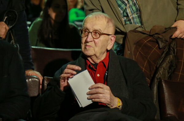 Puriša Đorđević za Sputnjik: Zašto sam pravio loše filmove /foto/ Puriša Đorđević za Sputnjik: Zašto sam pravio loše filmove /foto/ - Sputnik Srbija