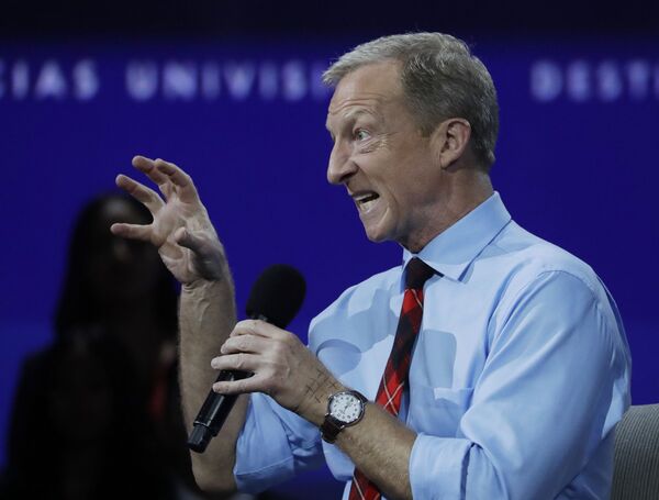 Šta znači krst na ruci demokratskog kandidata za predsednika SAD - Sputnik Srbija