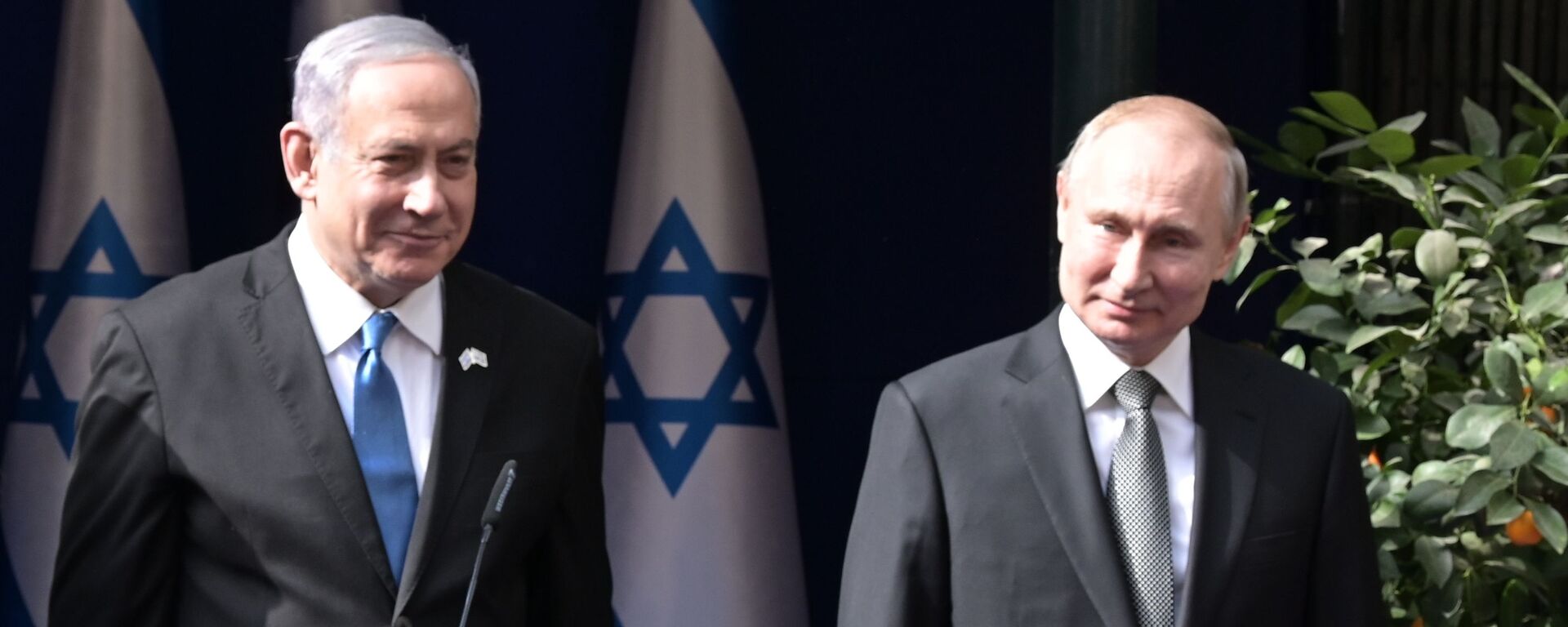 Председник Русије Владимир Путин и израелски премијер Бенјамин Нетанијаху - Sputnik Србија, 1920, 10.12.2023