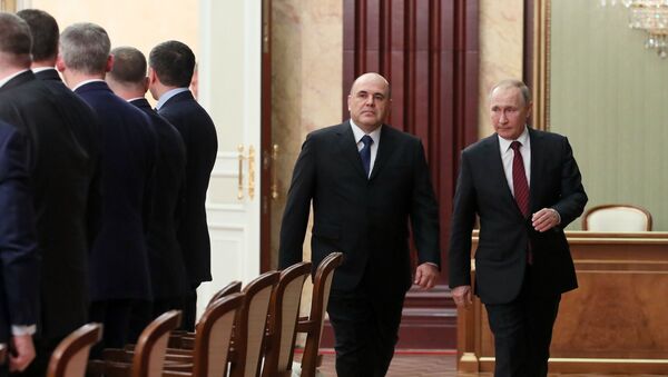 Predsednik Rusije Vladimir Putin i novi premijer Mihail Mišustin - Sputnik Srbija