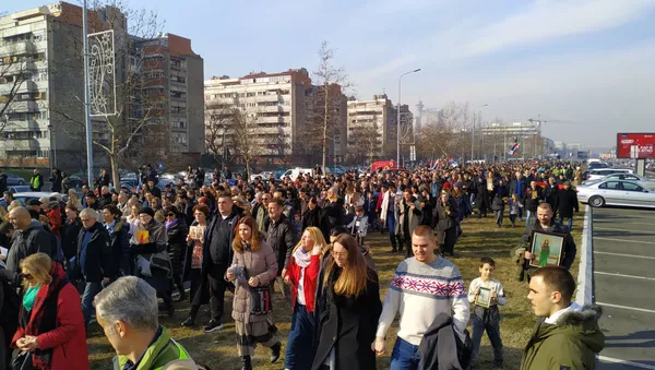 Литијом и молебном шаље се подршка српском народу и Српској православној цркви у Црној Гори. - Sputnik Србија