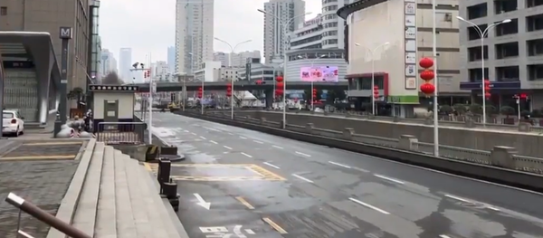 Prazne ulice u Vuhanu Prazne ulice u Vuhanu - Sputnik Srbija