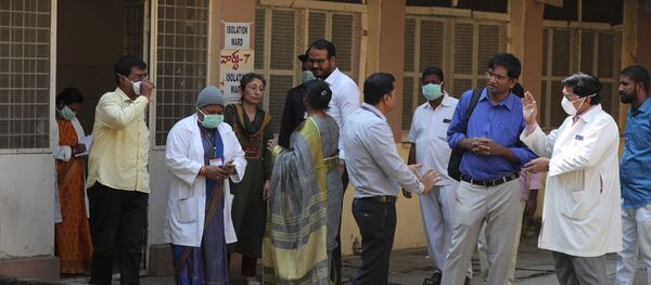 Tim eksperata indijskog ministarstva zdravlja Tim eksperata indijskog ministarstva zdravlja - Sputnik Srbija