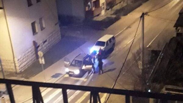 Претрес грађана у Пљевљима од стране полиције - Sputnik Србија