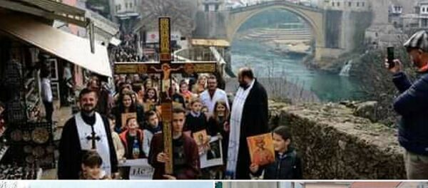 Литија у Мостару Литија у Мостару - Sputnik Србија