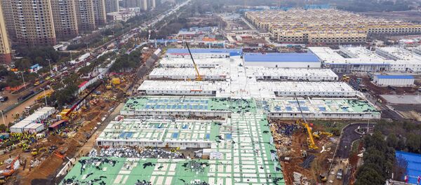 Izgradnja privremene poljske bolnice u Vuhanu u centralnoj kineskoj provinciji Hubej - Sputnik Srbija