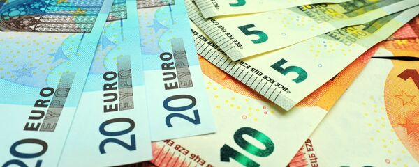 Новчанице од 5, 10 и 20 евра Новчанице од 5, 10 и 20 евра - Sputnik Србија