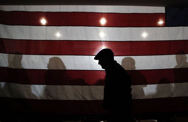 Demokratska epidemija u SAD: Kako virus korone utiče na predsedničke izbore - Sputnik Srbija