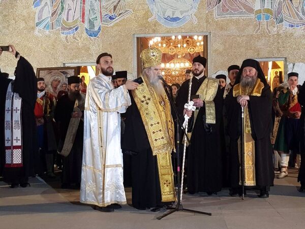 Uskršnja poruka mitropolita: Ideologija crnogorske vlasti zasnovana na bogomržnji i bratomržnji /video/ Uskršnja poruka mitropolita: Ideologija crnogorske vlasti zasnovana na bogomržnji i bratomržnji /video/ - Sputnik Srbija