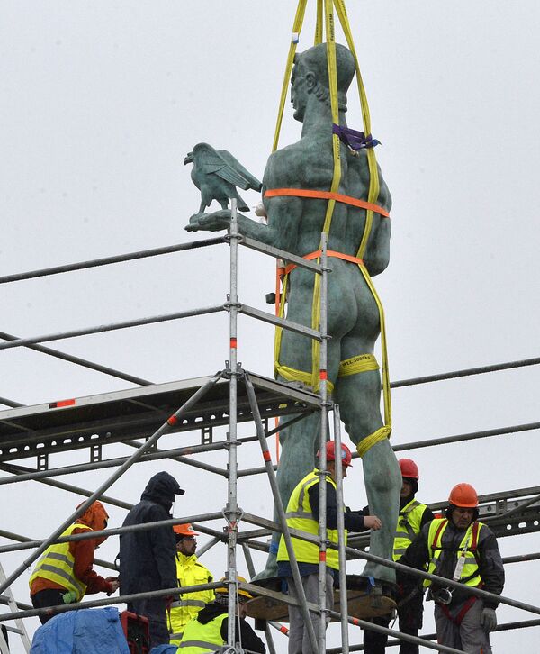 После 125 дана враћен на Калемегдан: Како сада изгледа „Победник“ /видео, фото/ После 125 дана враћен на Калемегдан: Како сада изгледа „Победник“ /видео, фото/ - Sputnik Србија