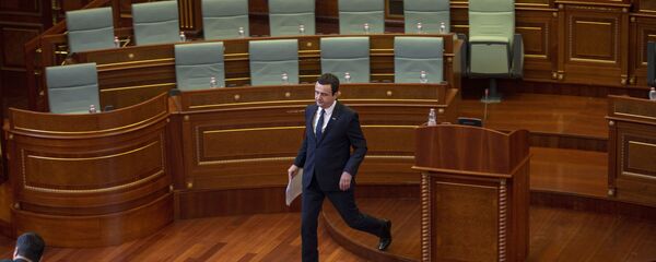 Aljbin Kurti na sednici parlamenta - Sputnik Srbija