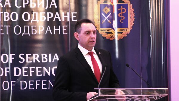 Ministar odbrane Republike Srbije na dodeli doktorata Sergeju Šojguu - Sputnik Srbija
