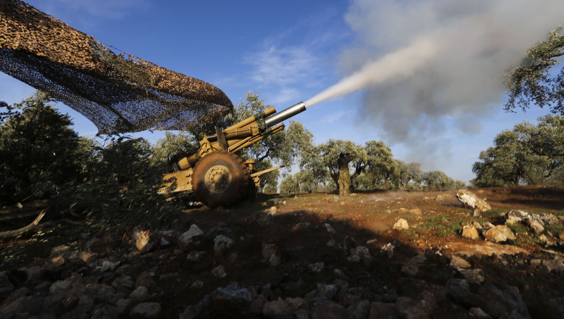 Proturski militanti u Siriji raketiraju položaje sirijskih vladinih snaga u provinciji Idlib - Sputnik Srbija, 1920, 20.02.2021