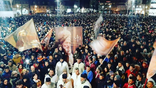 Не само да ћемо да летујемо у Црној Гори, него ћемо и да литијамо! Не само да ћемо да летујемо у Црној Гори, него ћемо и да литијамо! - Sputnik Србија