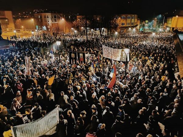 Pljevljanka se odriče Milove stipendije: Neću pare od onih koji bi da zatru Srbe i SPC! Pljevljanka se odriče Milove stipendije: Neću pare od onih koji bi da zatru Srbe i SPC! - Sputnik Srbija