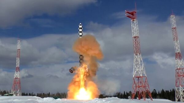 Лансирање ракете Сармат из космодрома Плесецк - Sputnik Србија