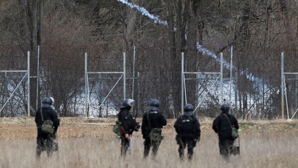 Grčka policija na granici sa Turskom - Sputnik Srbija