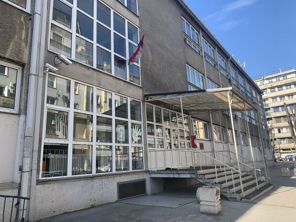 Како ће изгледати крај школске године у Србији Како ће изгледати крај школске године у Србији - Sputnik Србија