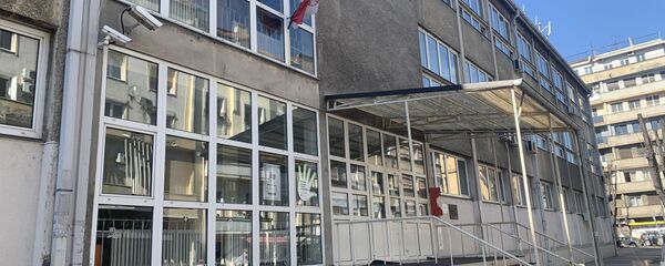 Osnovna škola Mihailo Petrović Alas zatvorena zbog sumnje na koronavirus - Sputnik Srbija