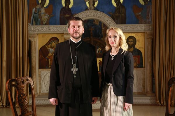 Отац Гојко Перовић за Спутњик: Инаћењу црногорских власти мора доћи крај /видео/ - Sputnik Србија