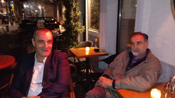 Како су београдски кафићи дочекали корону /фото/  - Sputnik Србија