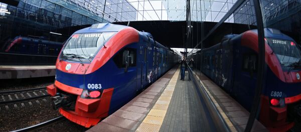 Voz na stanici u Moskvi - Sputnik Srbija