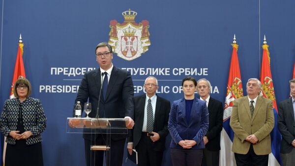 Aleksandar Vučić proglasio vanredno stanje u Srbiji - Sputnik Srbija