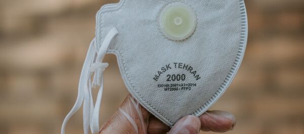 Заштитна маска из Ирана Заштитна маска из Ирана - Sputnik Србија