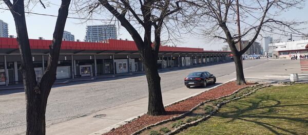 U 12.15 sati, BAS je bila pusta. U 12.15 sati, BAS je bila pusta. - Sputnik Srbija