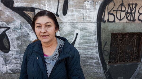 Пометња на бензиским пумпама: Грађани још верују у лажну вест  - Sputnik Србија