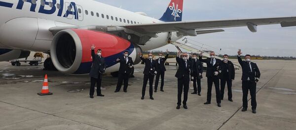 Други авион из Кине стигао у Србију - Sputnik Србија