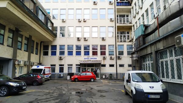 Ulaz za hitan prijem u Zemunsku bolnicu - Sputnik Srbija