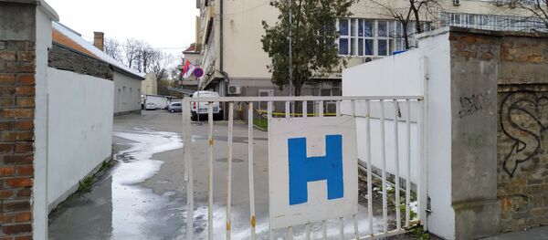 Zemunska bolnica, koja prima obolele od virusa korona Zemunska bolnica, koja prima obolele od virusa korona - Sputnik Srbija