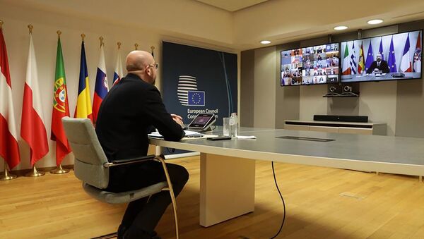 Predsednik Evropskog saveta Šarl Mišel tokom video-konferencije sa liderima zemalja-članica G20 - Sputnik Srbija