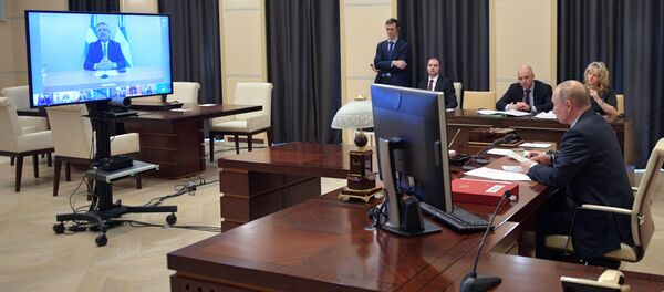 Председник Русије Владимир Путин на видео-самиту Г20 Председник Русије Владимир Путин на видео-самиту Г20 - Sputnik Србија