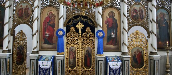 Црква Покрова Пресевете Богородице у Лозници Црква Покрова Пресевете Богородице у Лозници - Sputnik Србија