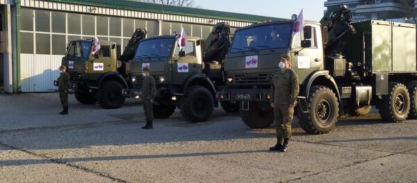 Ruski vojni stručnjaci krenuli u borbu protiv korona virusa u Srbiji - Sputnik Srbija