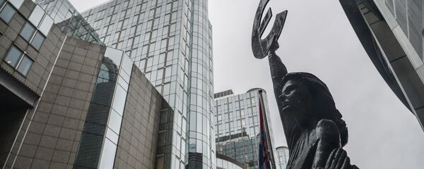 Зграда Европског парламента у Бриселу Зграда Европског парламента у Бриселу - Sputnik Србија