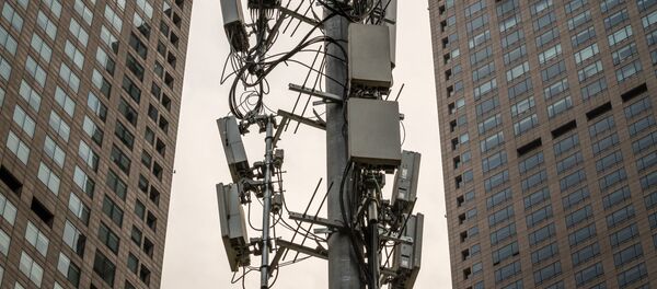 5Г торањ за мобилне комуникације у Пекингу 5Г торањ за мобилне комуникације у Пекингу - Sputnik Србија