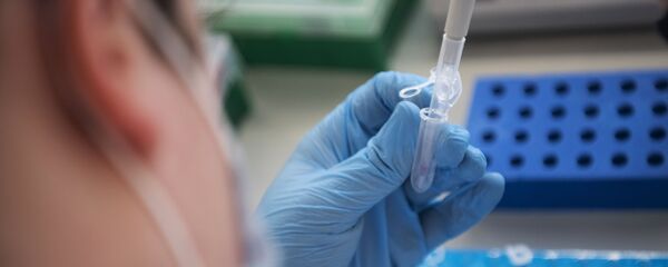 Laborant Laborant - Sputnik Srbija