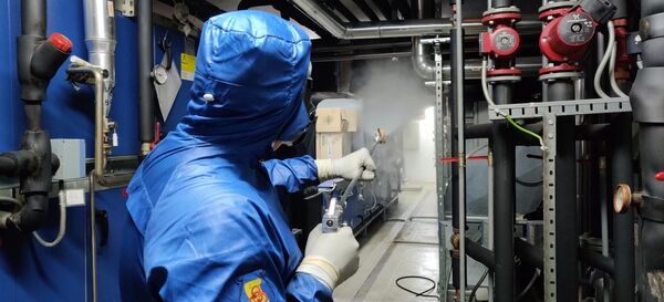 Ruski timovi dezinfikovali 26 medicinskih objekata u pet gradova Srbije /foto, video/ - Sputnik Srbija