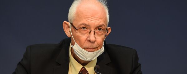 Eпидемиолог Предраг Кон Eпидемиолог Предраг Кон - Sputnik Србија