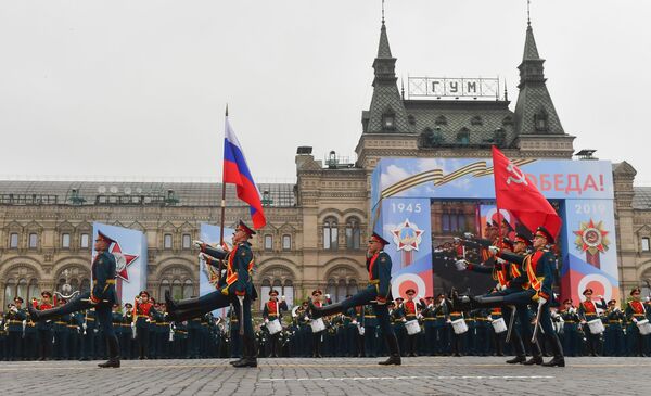 Корона открива: САД и Британија неспремни, Европа поражена, Кина устаје, пред Русијом будућност... Корона открива: САД и Британија неспремни, Европа поражена, Кина устаје, пред Русијом будућност... - Sputnik Србија