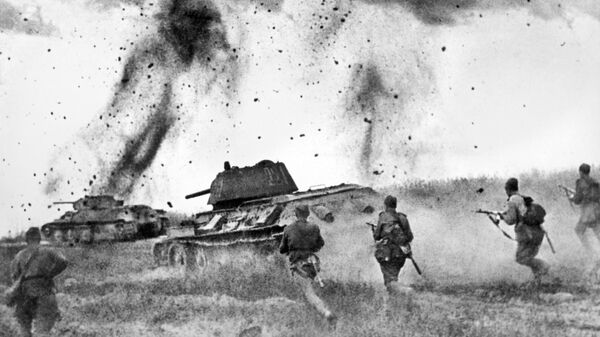 Битка код Курска – напад  формација пете гардијске тенковске армије на територији Прохоровке - Sputnik Србија