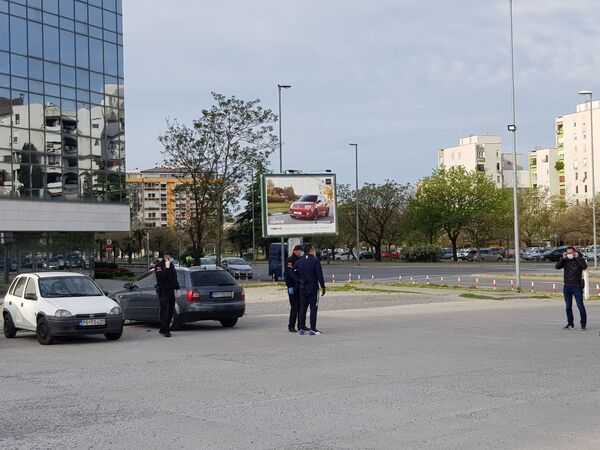 Протојереј: Митрополиту Амфилохију нарушено здравље под изговором борбе против короне Протојереј: Митрополиту Амфилохију нарушено здравље под изговором борбе против короне - Sputnik Србија